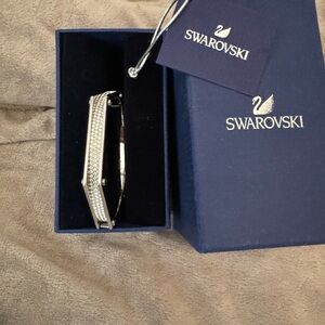 EUC SWAROVSKI Silver Crystal hexagon bracelet
